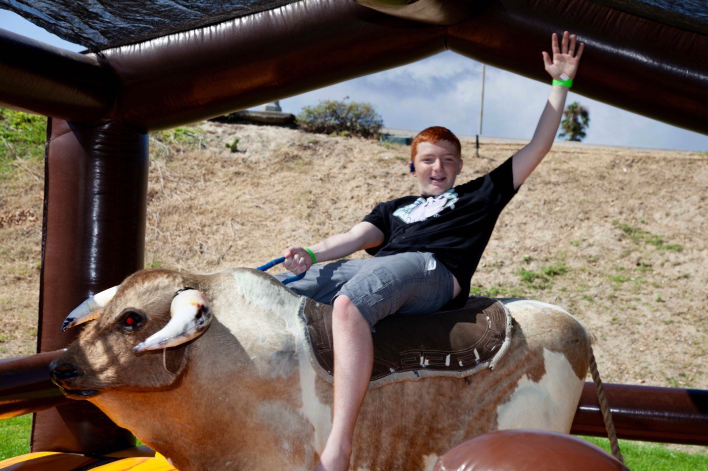 A big smile on the mechanical bull